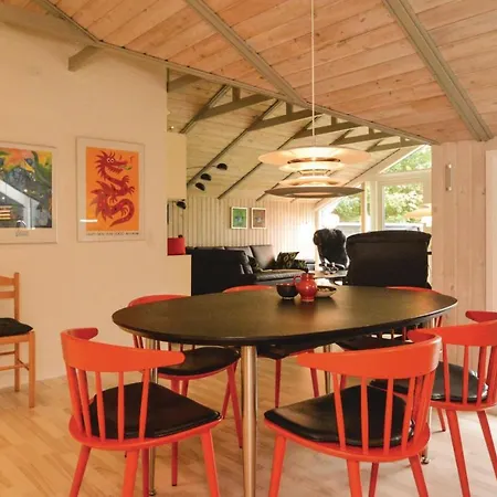 Holiday home Holiday Hestehaven